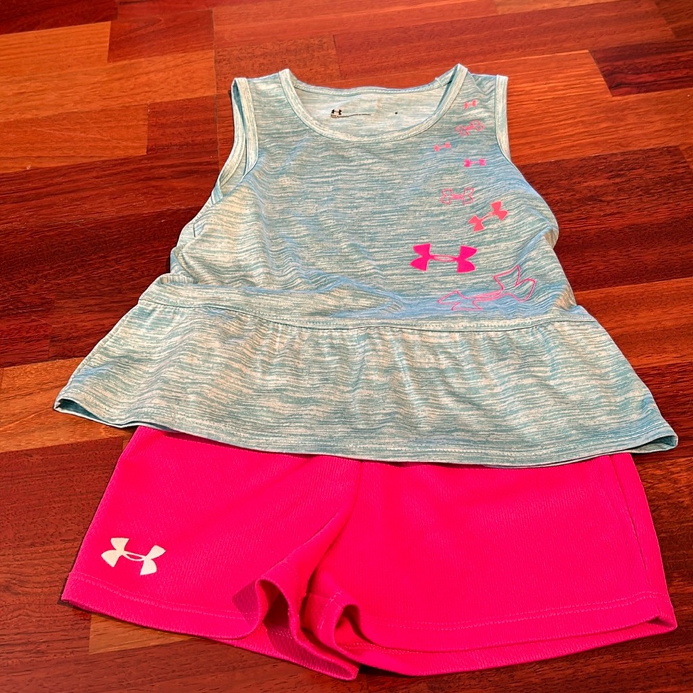 Under Armour size 5 tank set